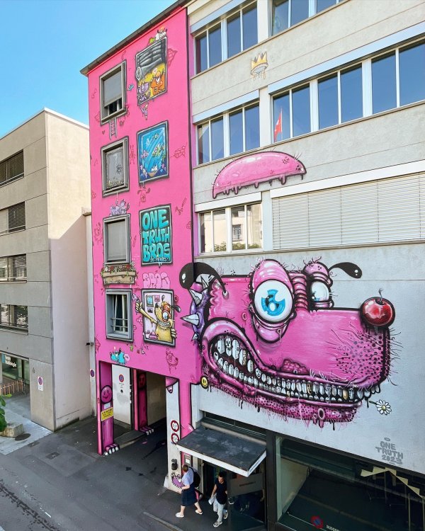 The Pink Dog - Streetart Festival Frauenfeld 
