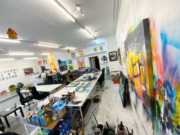 One Truth Studio / Galerie 