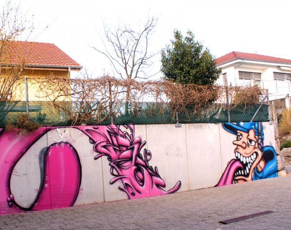 Graffiti Garageneinfahrt