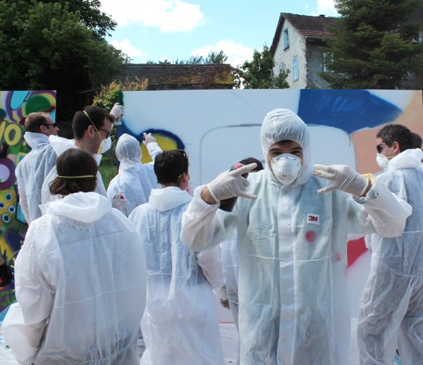 Graffiti Workshop / Bain & Company