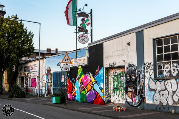 One Truth meets Bates / Volvo Art Tour