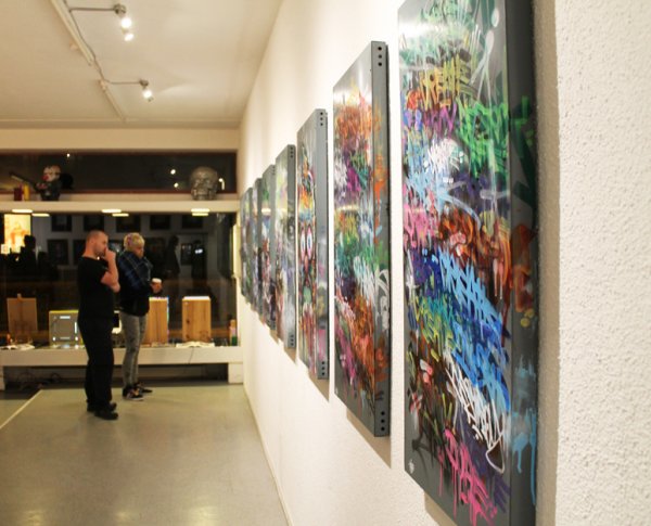 One Truth Studio X-Mas Exhibition 2015