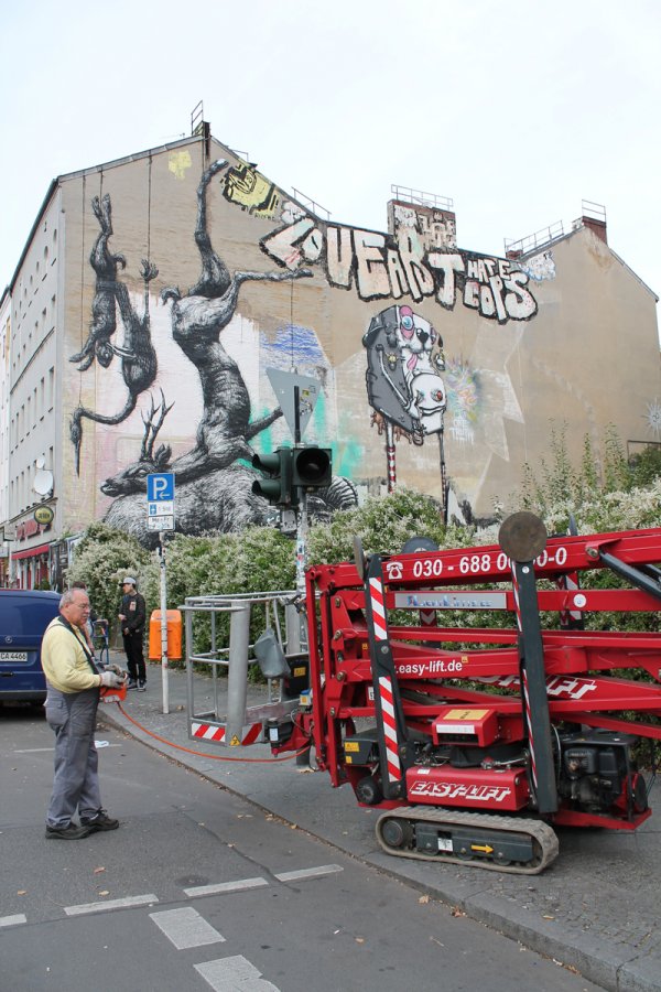 One Truth Berlin Kreuzberg Street Art